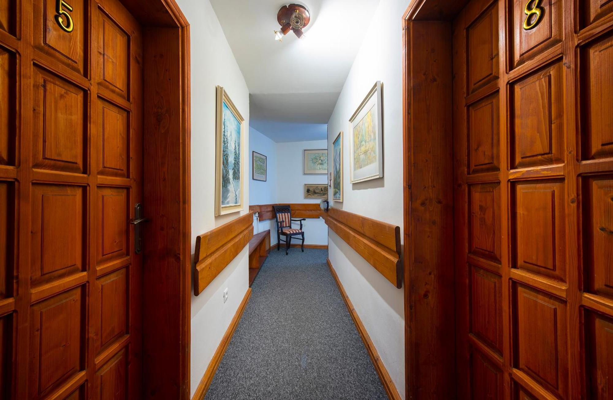 Wellness Vila Astra Stará Lesná Exteriér fotografie