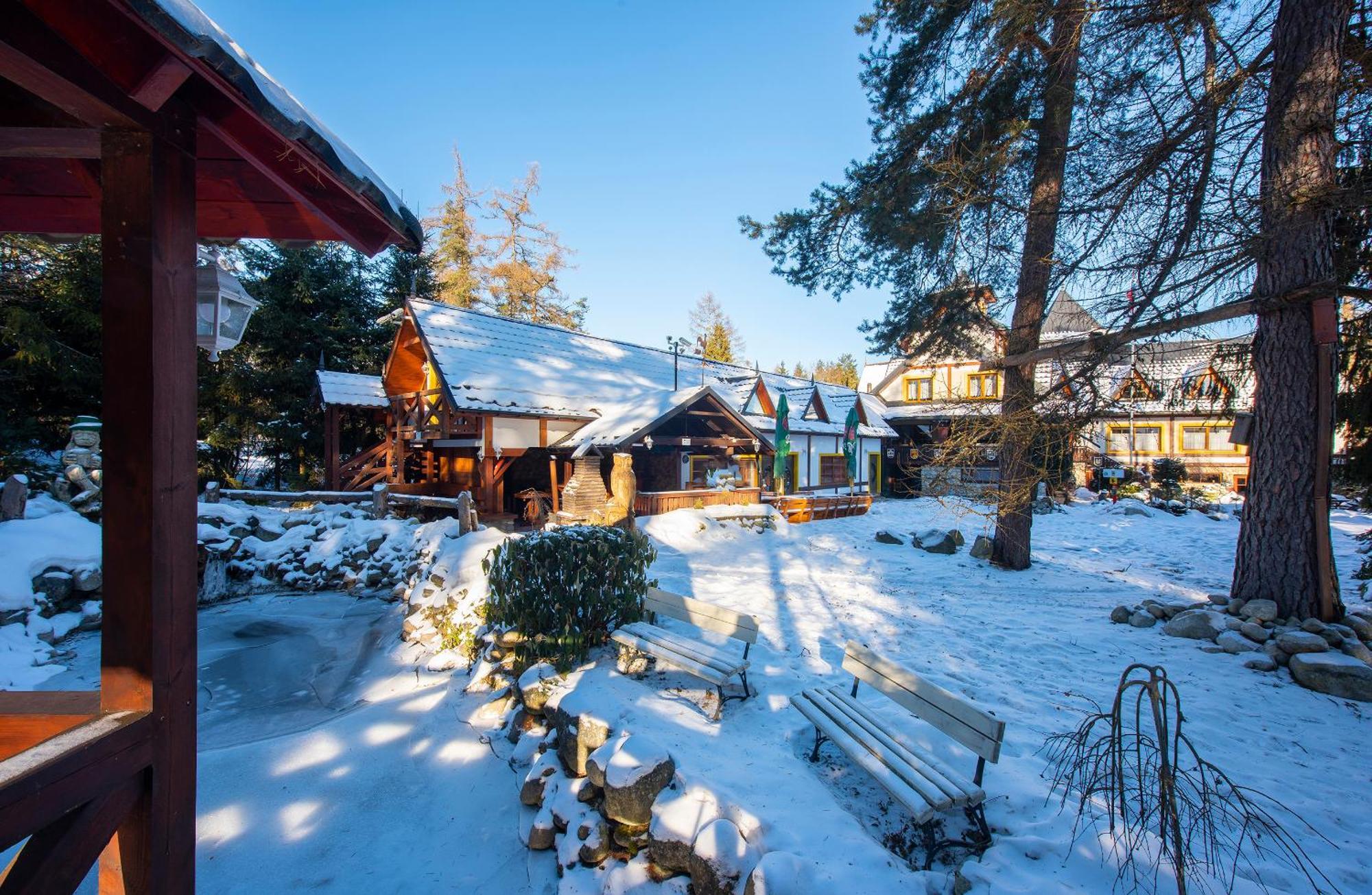 Wellness Vila Astra Stará Lesná Exteriér fotografie