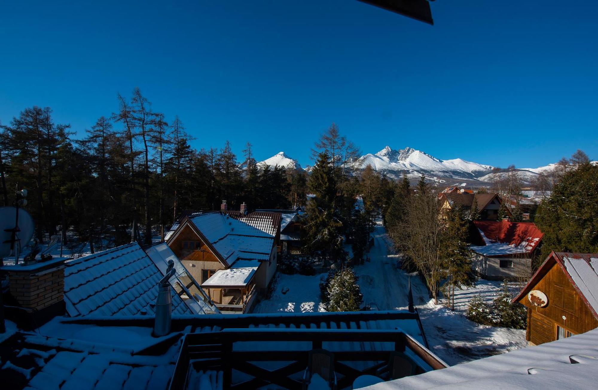Wellness Vila Astra Stará Lesná Exteriér fotografie