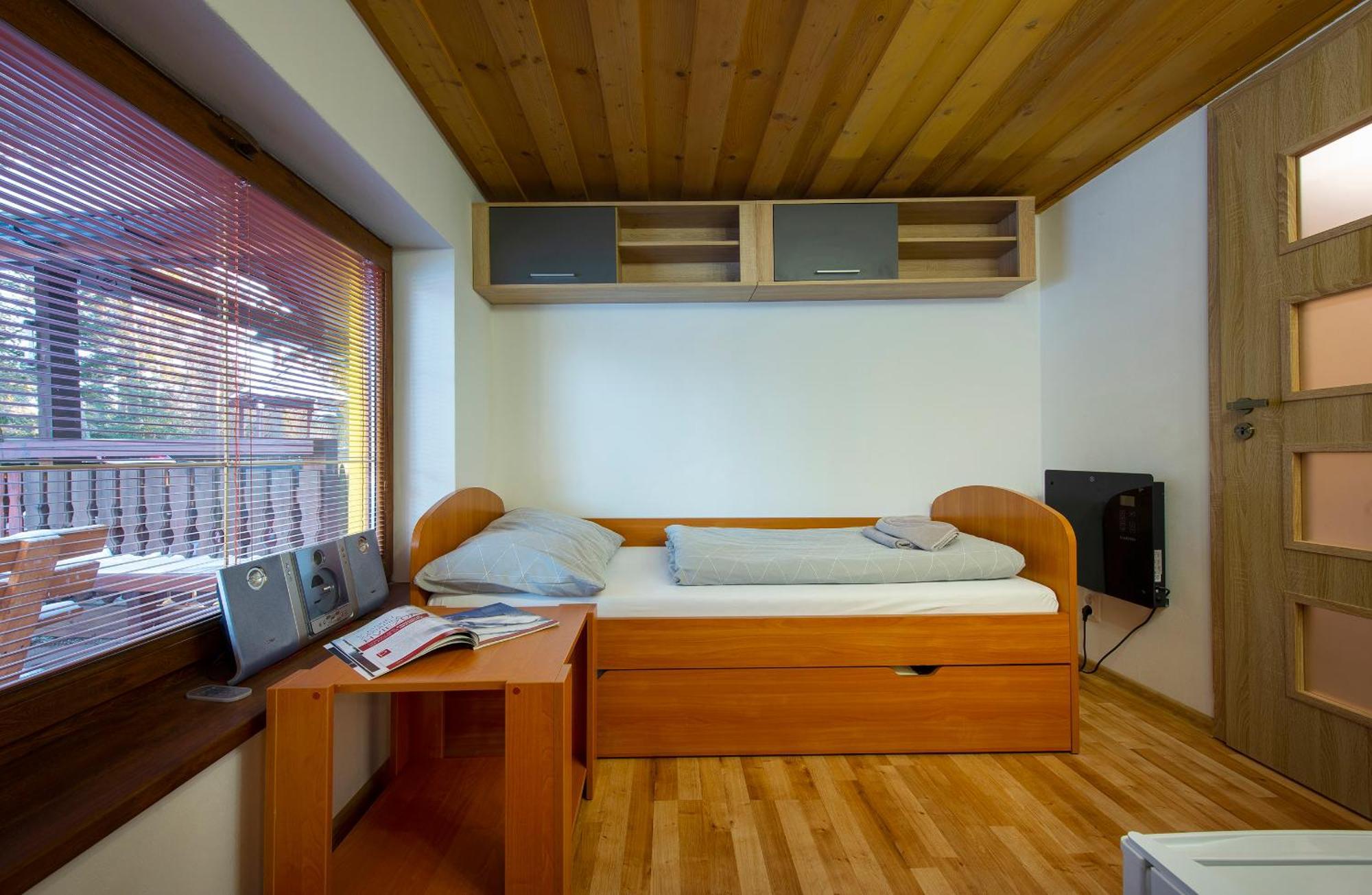 Wellness Vila Astra Stará Lesná Exteriér fotografie